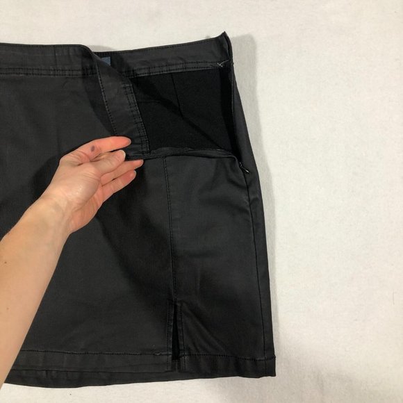 NEW Indigo Rising Womens Medium Black Side Slit Coated Skirt NWT $48 Francesca’s - Picture 4 of 10